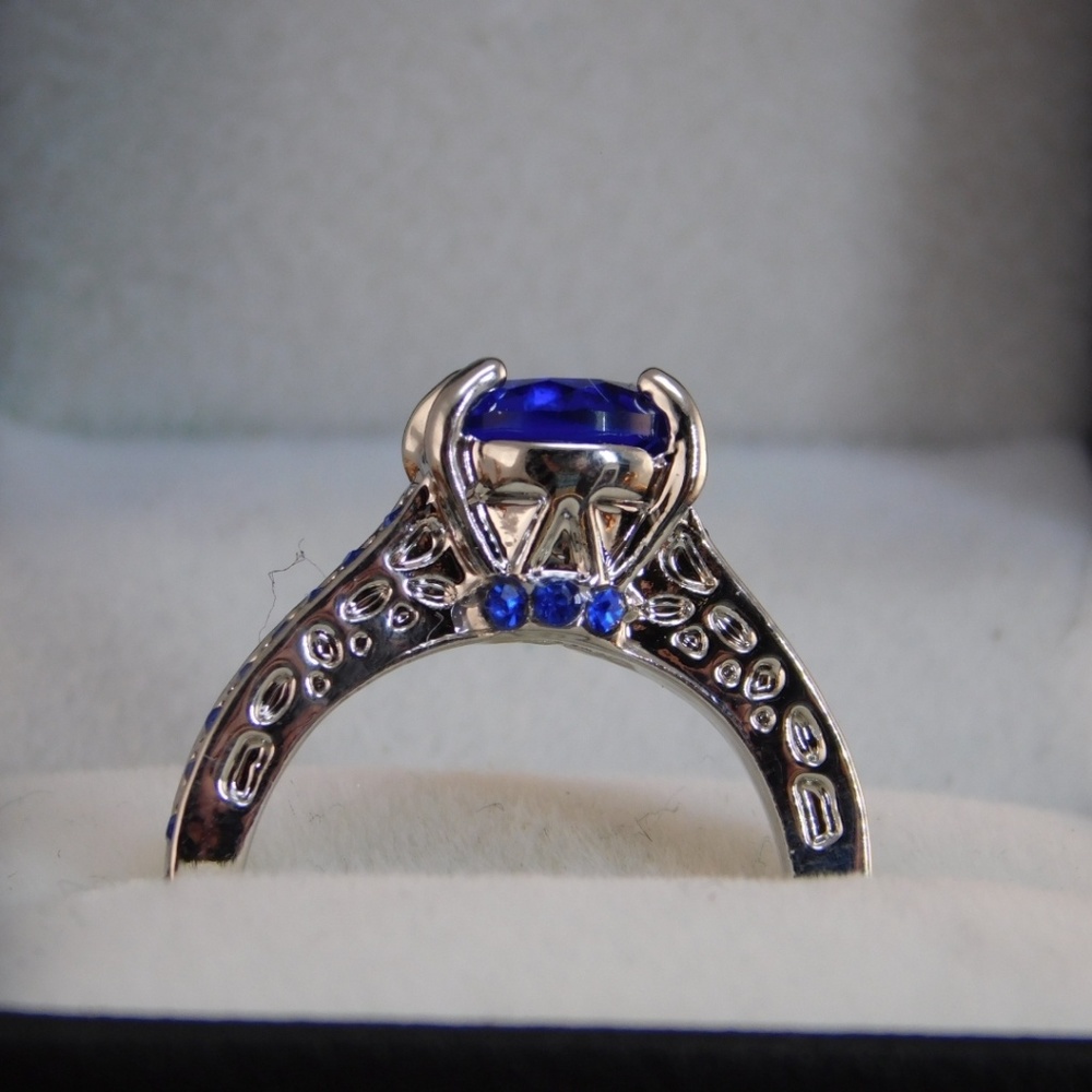Cocktail ring - Picture 3 of 3